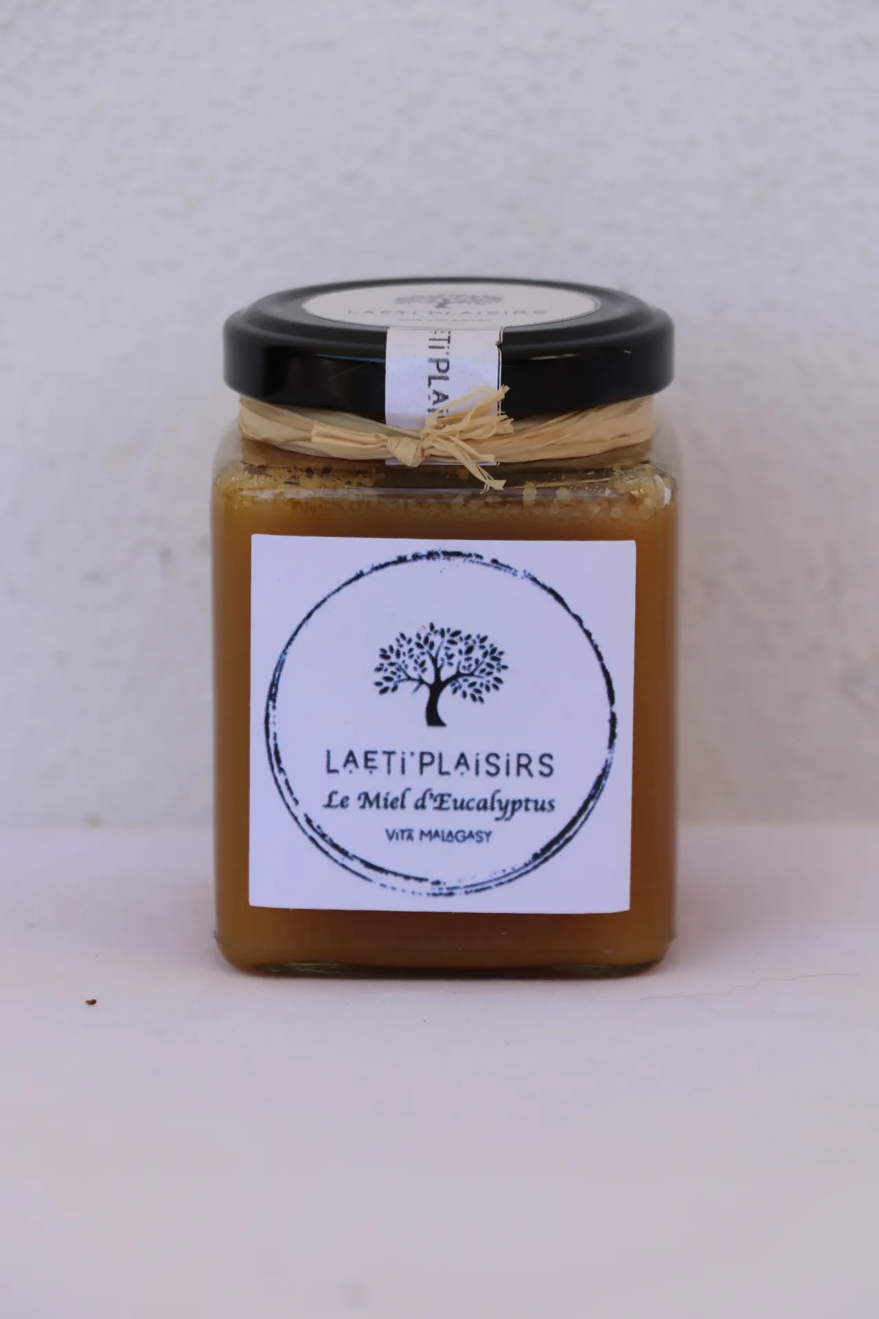 [LRA20230831-080] Miel Eucalyptus Mantasoa